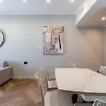 Residenza Le Terrazze アパートホテル アラッシオ