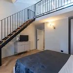 アパートホテル Residenza Le Terrazze アラッシオ