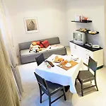 Residenza Le Terrazze アパートホテル アラッシオ
