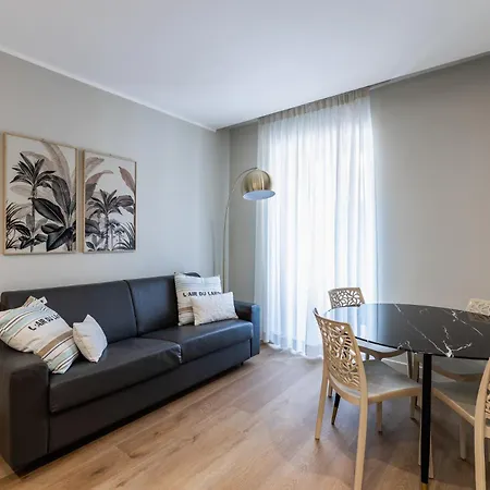 Ξενοδοχείο με διαμερίσματα Residenza Le Terrazze Αλάσιο